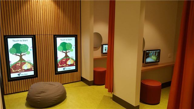 The Glen kids game screens