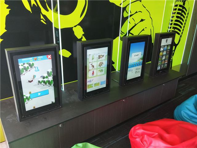 Geelong RSL kids game screens