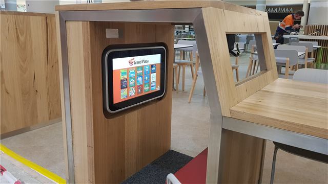 Grand Plaza kids game screens